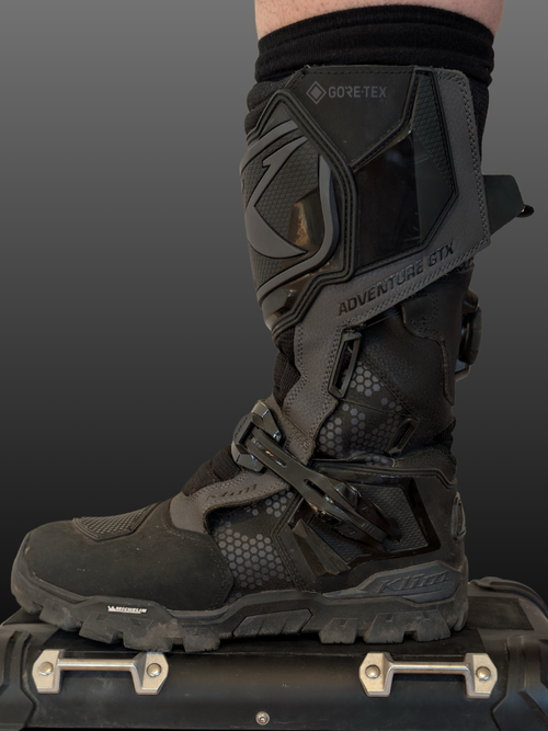 Dünne, kniehohe Socken aus Merinowolle