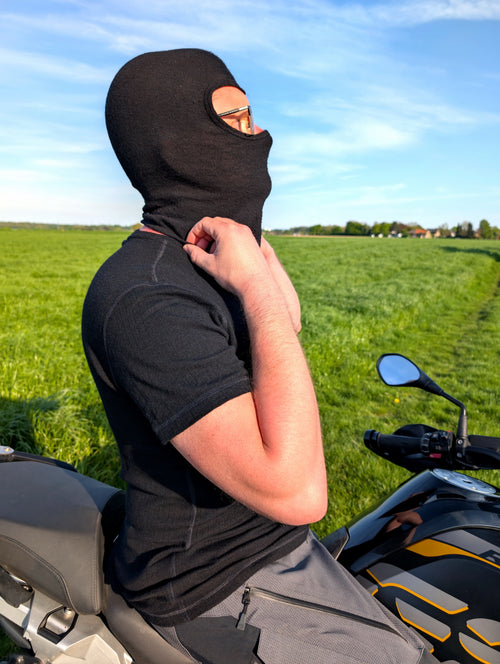 Dünne Sturmhaube (Balaclava) aus Merinowolle